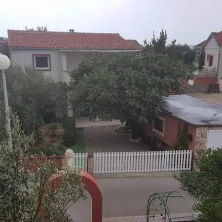 Roksandi - Three Bedroom Apartment